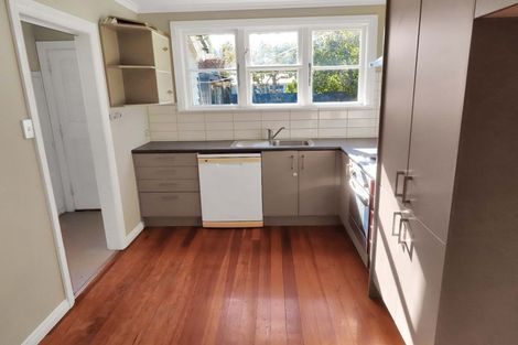 Photo of property in 10 Dempsey Street, Naenae, Lower Hutt, 5011