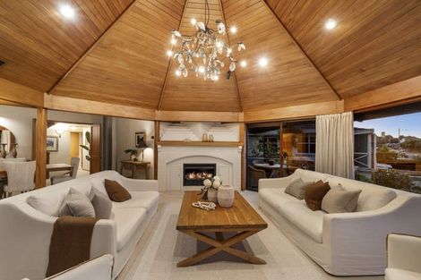 Photo of property in 297 Tamaki Drive, Kohimarama, Auckland, 1071