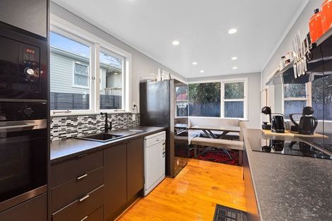 Photo of property in 63 Vodanovich Road, Te Atatu South, Auckland, 0610