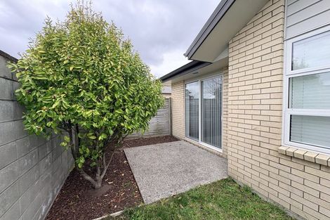 Photo of property in 1 Howden Lane, Golflands, Auckland, 2013