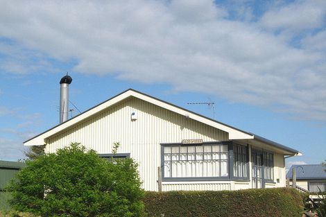 Photo of property in 3 Pine Avenue, Waikuku Beach, 7473