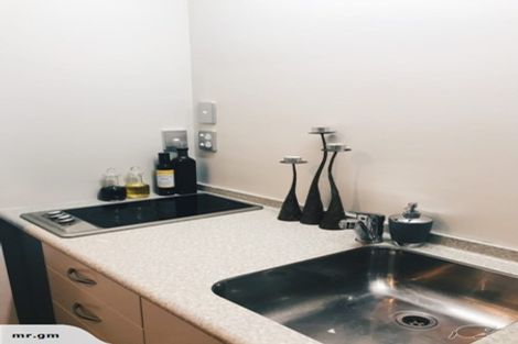 Photo of property in 2 Gazelle Lane, Redcliffs, Christchurch, 8081