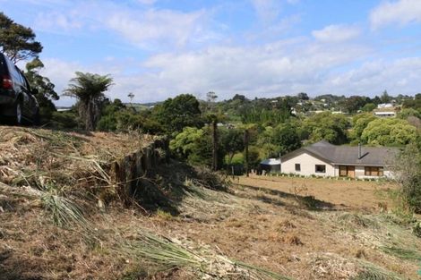 Photo of property in 62 Erua Road, Ostend, Waiheke Island, 1081