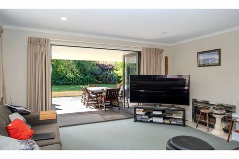 Photo of property in 4 Kotare Heights, Kerikeri, 0230