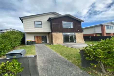 Photo of property in 8 Lane Cameron Place, Flat Bush, Auckland, 2019