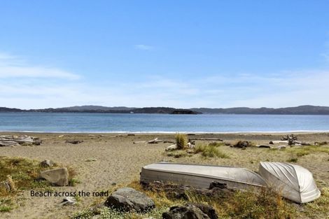 Photo of property in 21 Karamu Street, Eastbourne, Lower Hutt, 5013