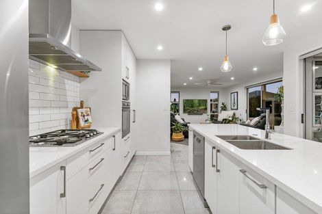 Photo of property in 30 Kuru Place, Papamoa, 3118