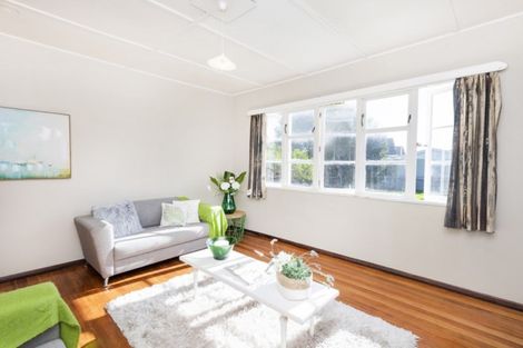 Photo of property in 6 De Lautour Road, Kaiti, Gisborne, 4010