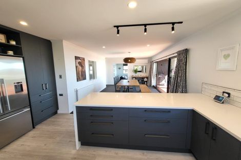 Photo of property in 13 Stanton Crescent, Karoro, Greymouth, 7805