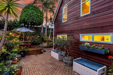 Photo of property in 2a Georgina Street, Freemans Bay, Auckland, 1011