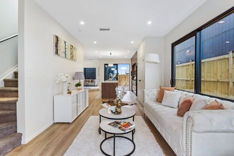 Photo of property in 65 Maungakaraka Road, Karaka, 2580