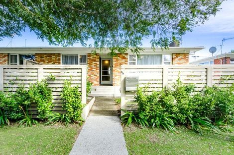 Photo of property in 3/13 Alexander Road, Raumati Beach, Paraparaumu, 5032