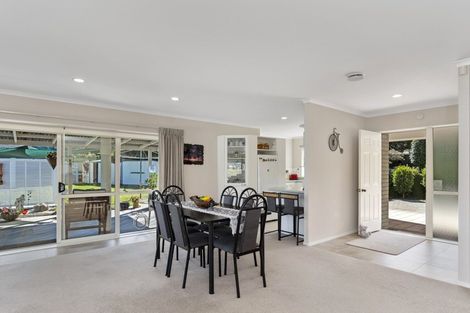 Photo of property in 30c Park Road, Katikati, 3129