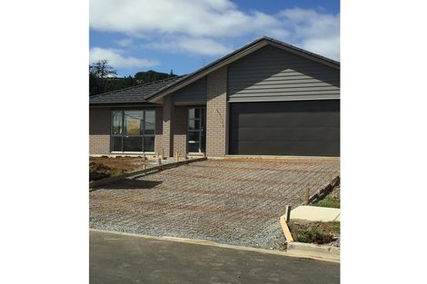 Photo of property in 24 Balmore Crescent, Pokeno, 2402