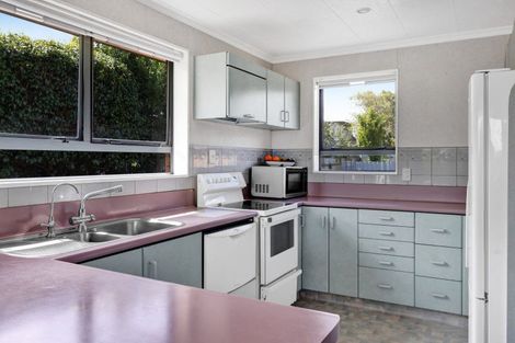 Photo of property in 20 Disraeli Street, Hawera, 4610