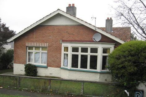 Photo of property in 28 Warrender Street, North Dunedin, Dunedin, 9016