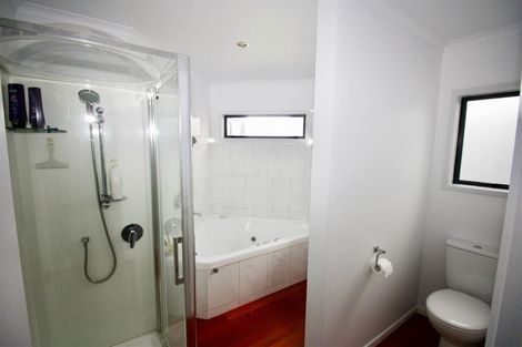 Photo of property in 18 Ringwood Place, Whitianga, 3510