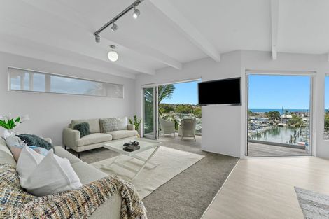 Photo of property in 1/29 Prospect Terrace, Milford, Auckland, 0620