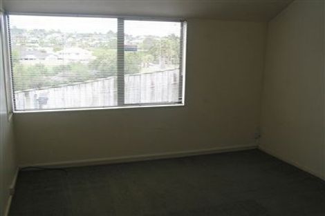 Photo of property in 48 Caribbean Drive, Unsworth Heights, Auckland, 0632