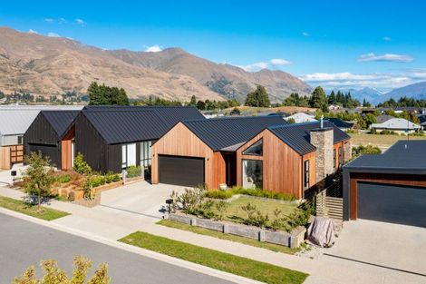 Photo of property in 11 Campbell Road, Wanaka, 9305