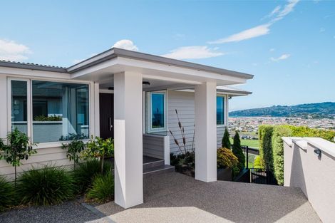 Photo of property in 93 Easther Crescent, Kew, Dunedin, 9012