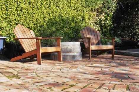 Photo of property in 4 Avenue Road, West End, Timaru, 7910