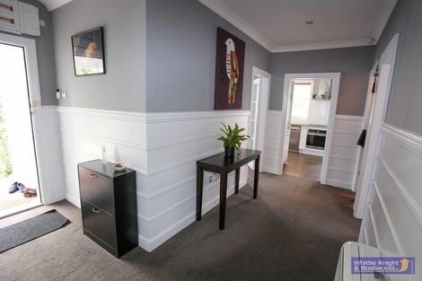 Photo of property in 92 Hinau Street, Riccarton, Christchurch, 8041