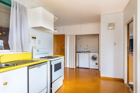 Photo of property in 28 Ngauruhoe Street, Hilltop, Taupo, 3330