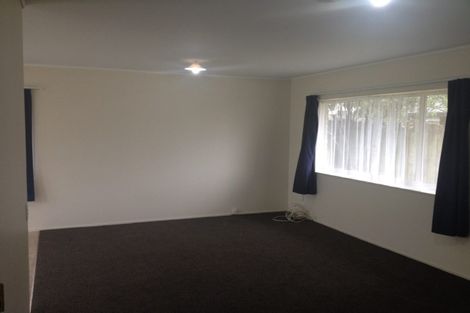 Photo of property in 2/14 Bellville Drive, Clendon Park, Auckland, 2103