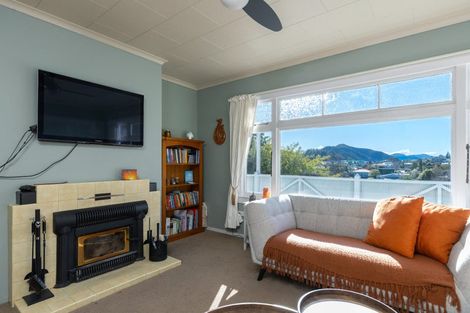 Photo of property in 9 Lincoln Street, Picton, 7220