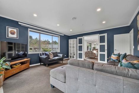 Photo of property in 4 Cherry Lane, Hurdon, New Plymouth, 4310