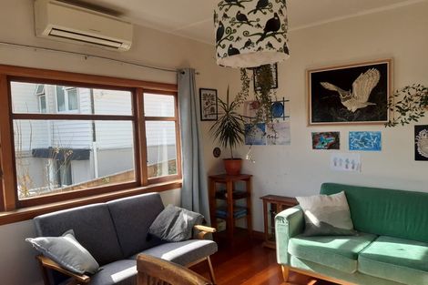 Photo of property in 108 Russell Terrace, Berhampore, Wellington, 6023