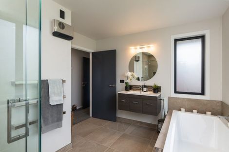 Photo of property in 43 Seachange Drive, Leamington, Cambridge, 3432