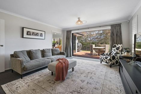 Photo of property in 25 Trump Place, Kelvin Grove, Palmerston North, 4414