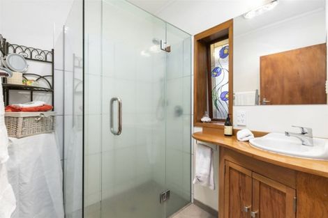 Photo of property in 81 Omokoroa Road, Omokoroa, 3114