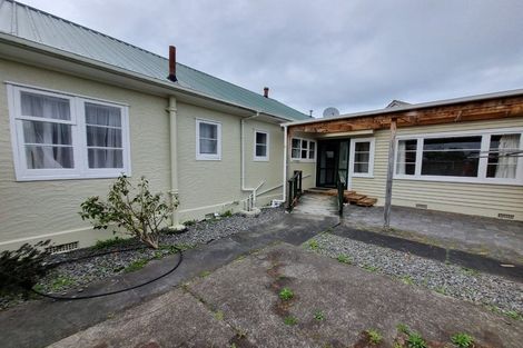 Photo of property in 39 Jackson Street, College Estate, Whanganui, 4500