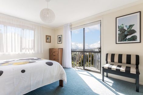 Photo of property in 295 Main Road, Tawa, Wellington, 5028