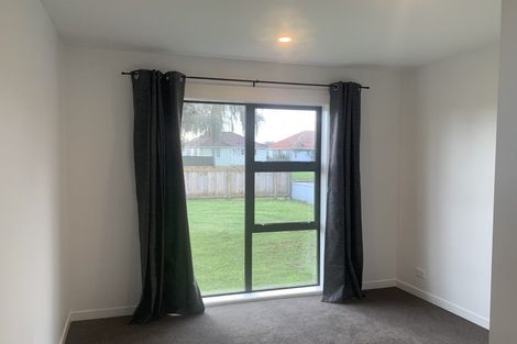 Photo of property in 15 Kirk Street, Otaki, 5512