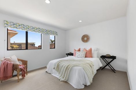 Photo of property in 1008a Papamoa Beach Road, Papamoa Beach, Papamoa, 3118