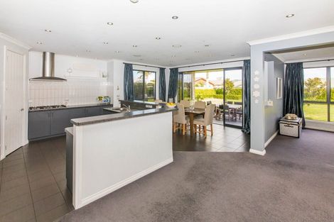 Photo of property in 5a Goddard Lane, Havelock North, 4130