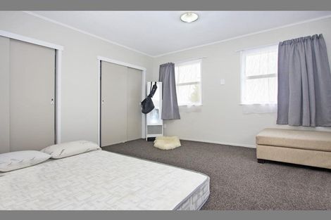 Photo of property in 67 Hobart Crescent, Wattle Downs, Auckland, 2103