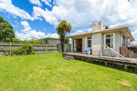 Photo of property in 5 Scott Avenue, Owhata, Rotorua, 3010