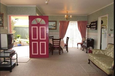 Photo of property in 2/136 Great South Road, Manurewa, Auckland, 2102