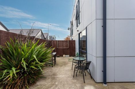 Photo of property in 1/75 Thackeray Place, Waltham, Christchurch, 8023