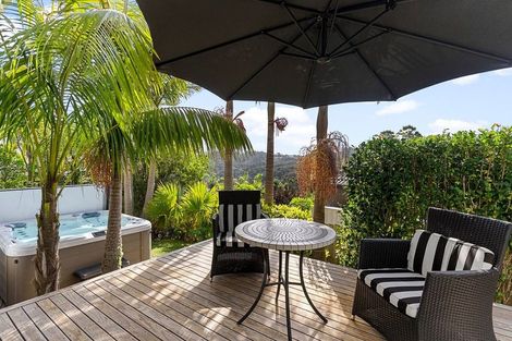 Photo of property in 104 Glendhu Road, Bayview, Auckland, 0629