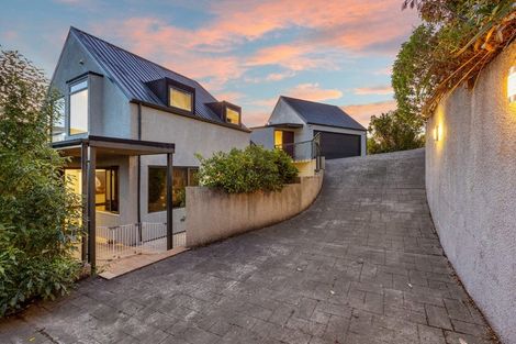 Photo of property in 24 Lucknow Place, Cashmere, Christchurch, 8022
