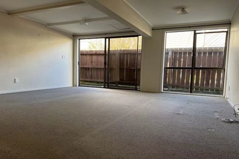 Photo of property in 42b Evans Road, Weymouth, Auckland, 2103