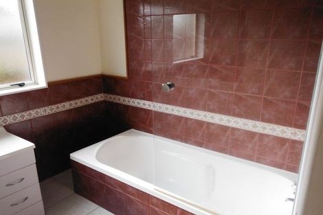 Photo of property in 8 Cranbrook Place, Rototuna North, Hamilton, 3210