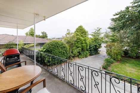 Photo of property in 5 Wigan Place, Hokowhitu, Palmerston North, 4410