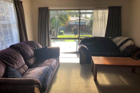 Photo of property in 45 Garden Heights Avenue, Glenview, Hamilton, 3206